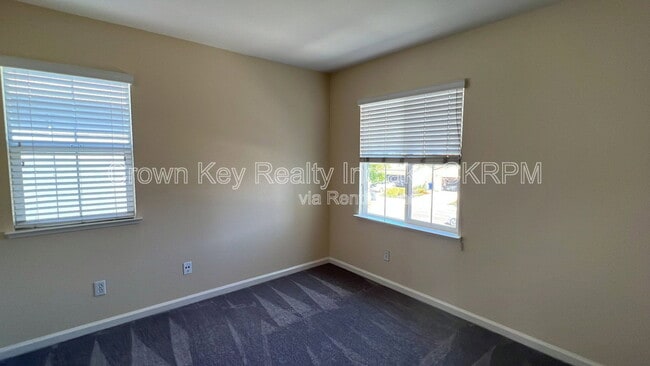 Building Photo - 1140 Dominique Dr