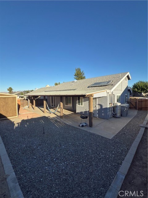Building Photo - 14164 Poplar St