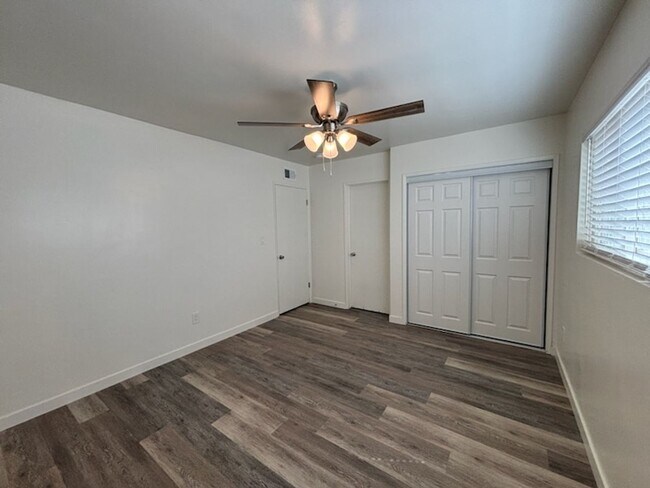 Building Photo - 5704 Wisteria Dr