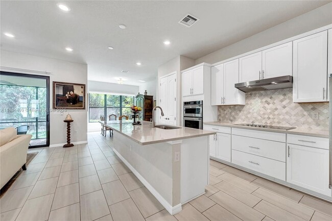 Building Photo - 9206 Passiflora Wy