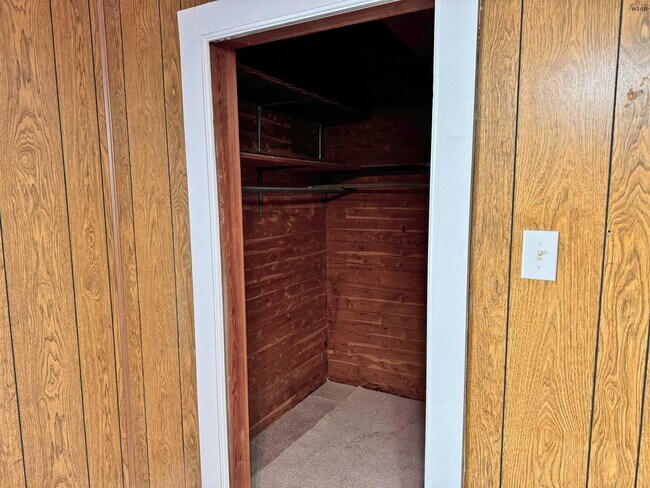 Building Photo - 3102 Cumberland Ave