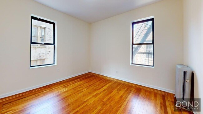 Building Photo - 620 W 171st St