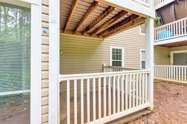 Building Photo - 306 Augusta Dr