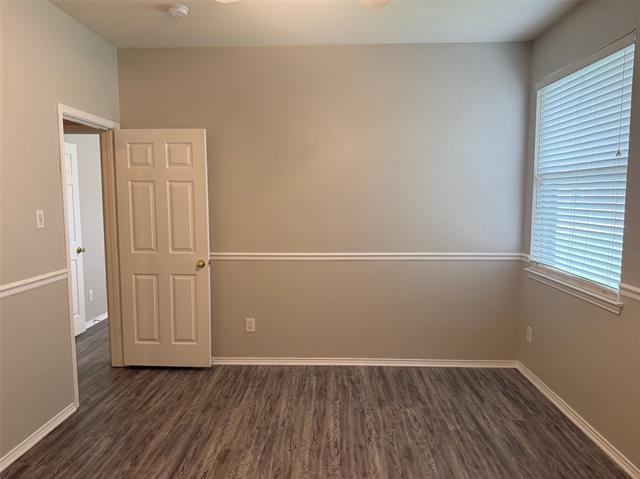 Building Photo - 7905 Seven Oaks Ln