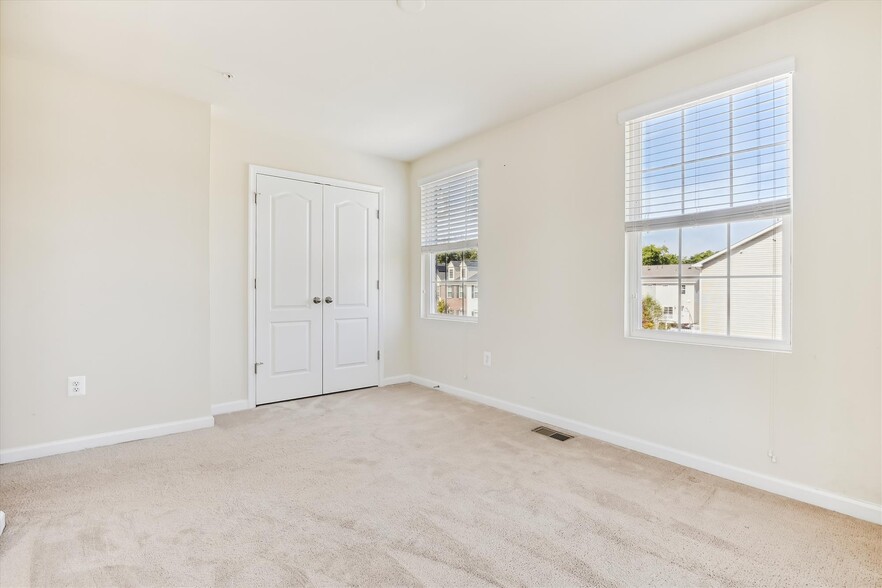 Bedroom 2 - 503 Kinglets Roost Ln