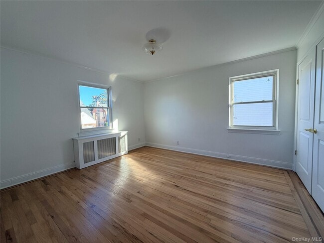 Building Photo - 76-12 175th St