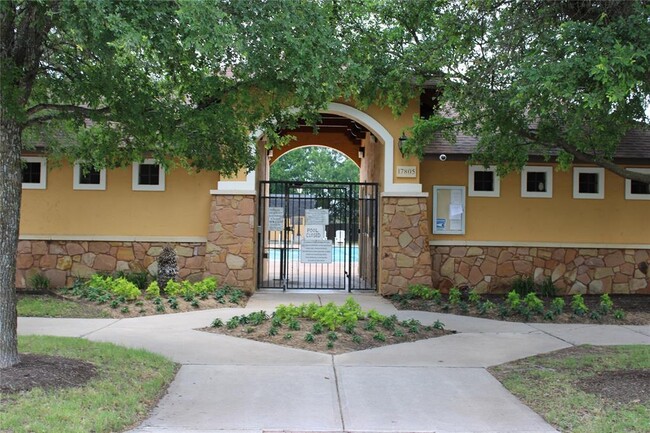 Building Photo - 18354 Basket Flower Bend