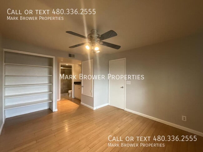 Building Photo - 623 W Guadalupe Rd