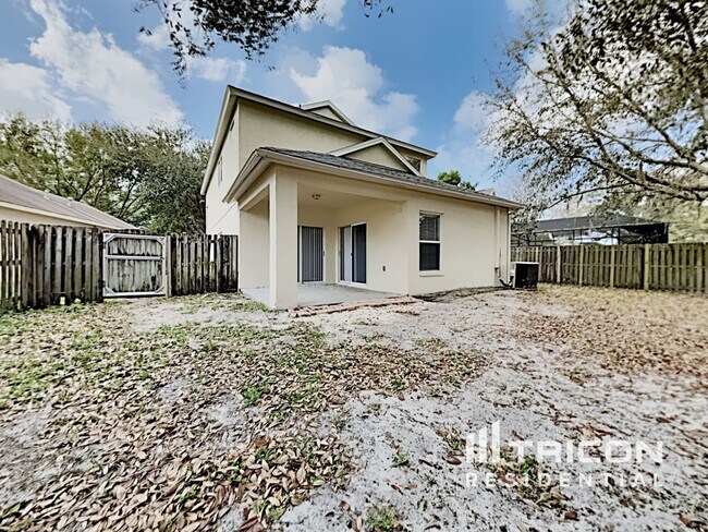 Building Photo - 5806 Tanagerlake Rd