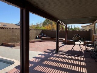 Building Photo - 232 Catalini St