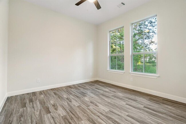 Building Photo - 12110 W Tara Plantation Dr