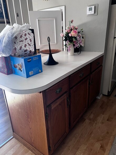 Bar area - 1108 W Plato Rd