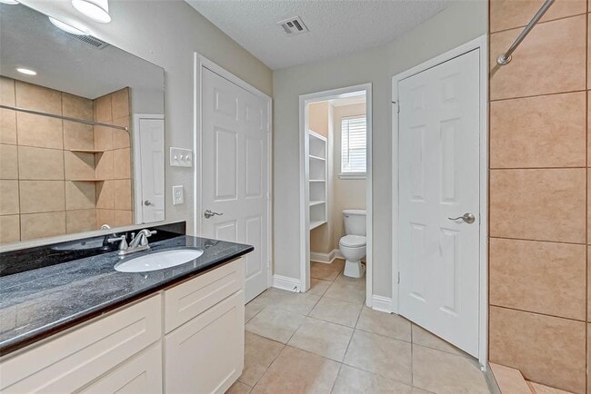 Building Photo - 21231 Park Rock Ln