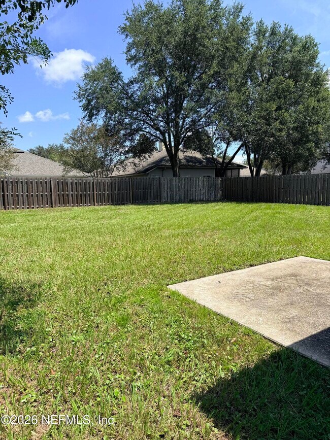 Building Photo - 1432 Heather Ct