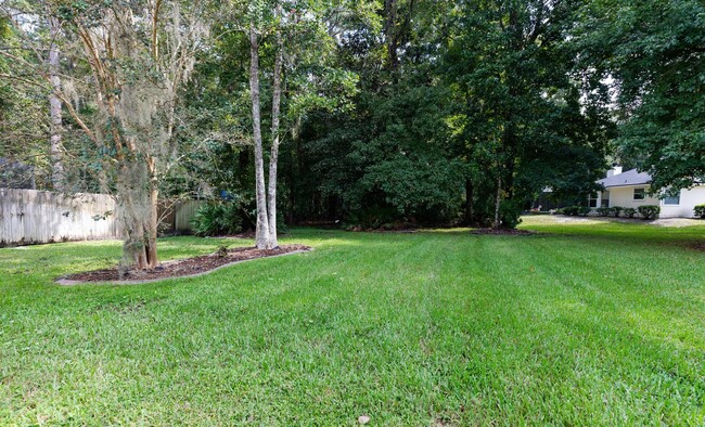 Building Photo - Julington Creek Plantation Beauty For Rent