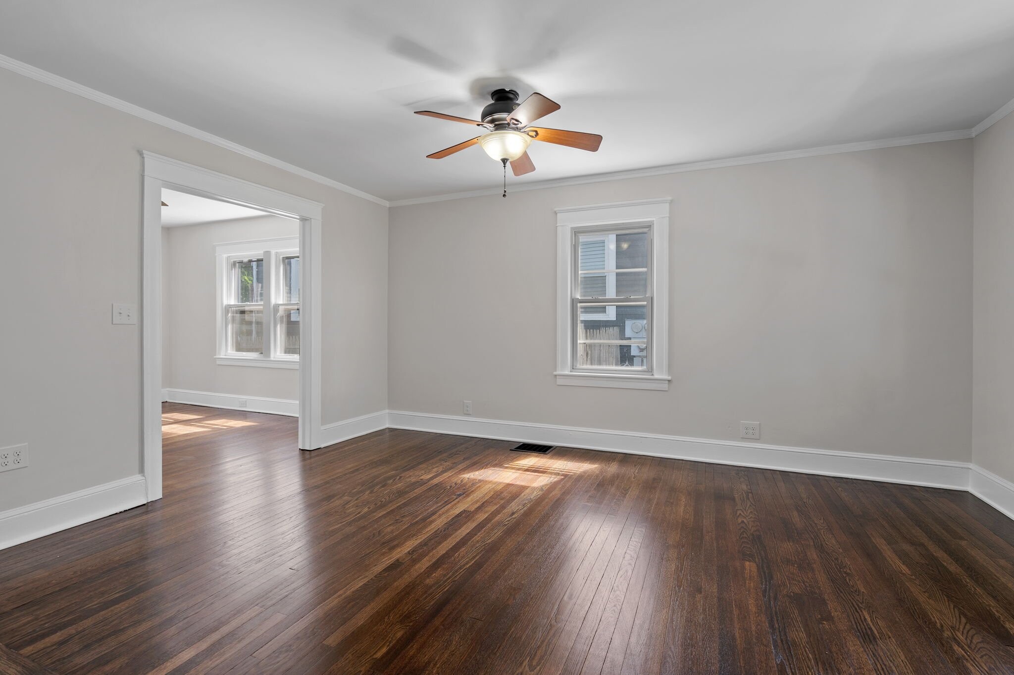 Building Photo - 114 Linderman Ave