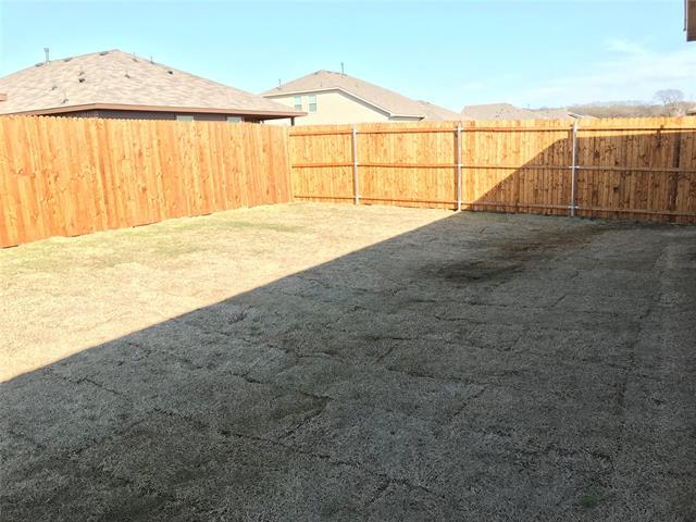 Building Photo - 216 Sunken Meadow Ct