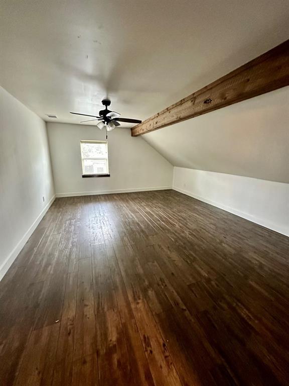 Building Photo - 4842 Green Trail Dr