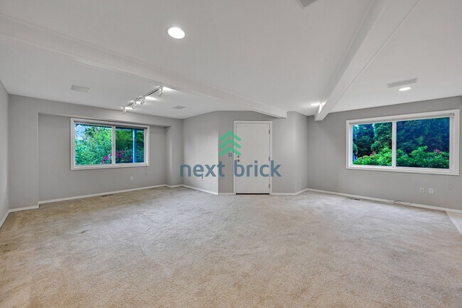 Building Photo - Beautiful home with 4 beds, 3.5 baths for rent