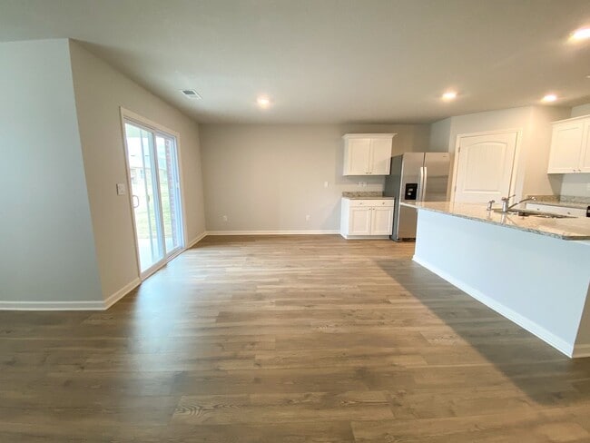 Building Photo - 4 bed 2 bath built in 2025 in North Mississippi /