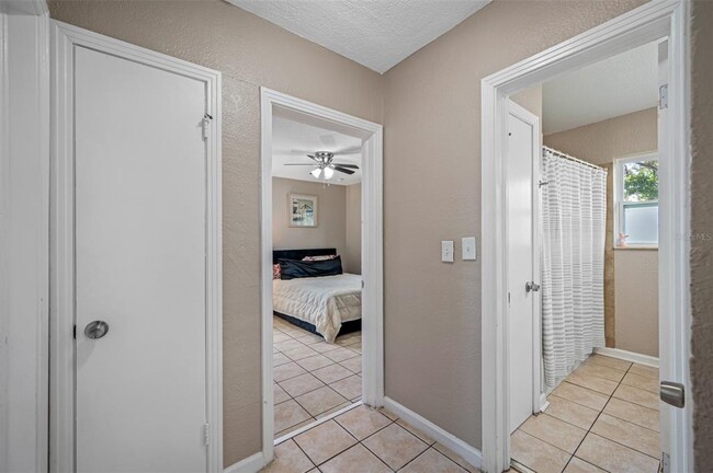Building Photo - 1411 Pine Brook Dr