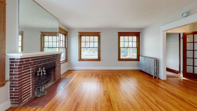 Primary Photo - 595 Central Ave