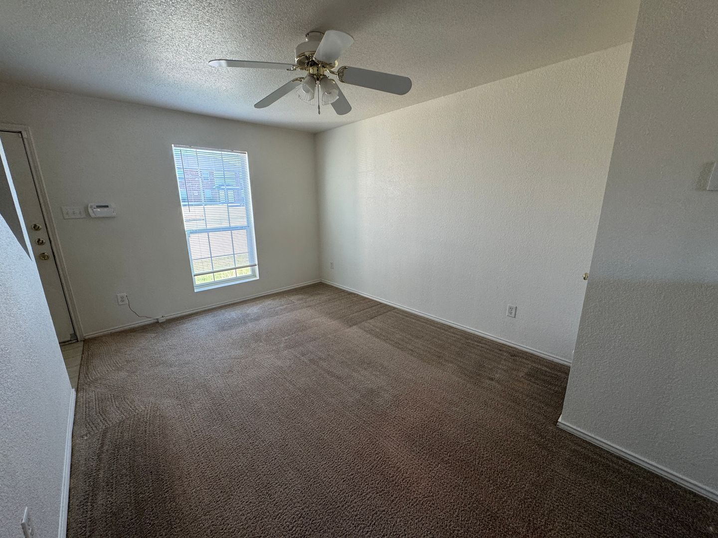 Building Photo - 4405 Abigail Dr