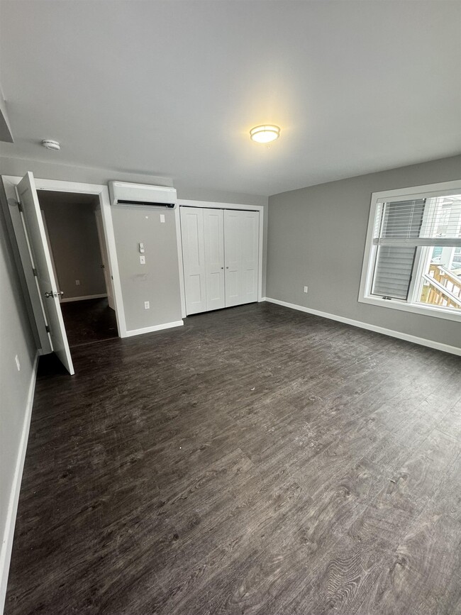 Building Photo - 9 Monarch Wy