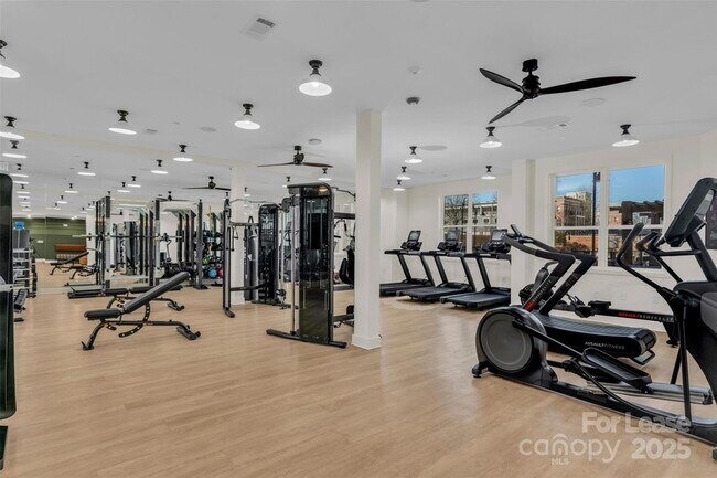 Building Photo - 9821 Research Dr