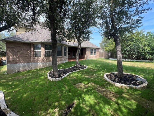 Building Photo - 8700 Evelina Trail