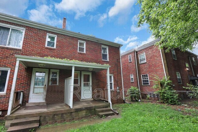 Building Photo - 53 S Burgess Ave
