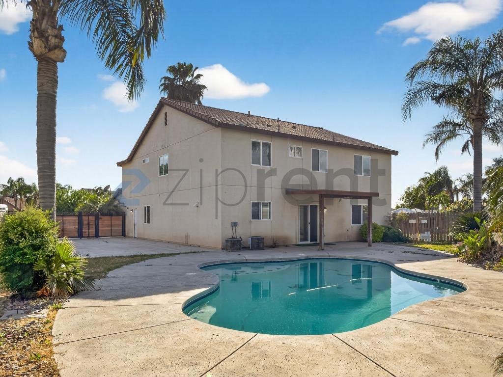 Building Photo - 12104 Timberpointe Dr