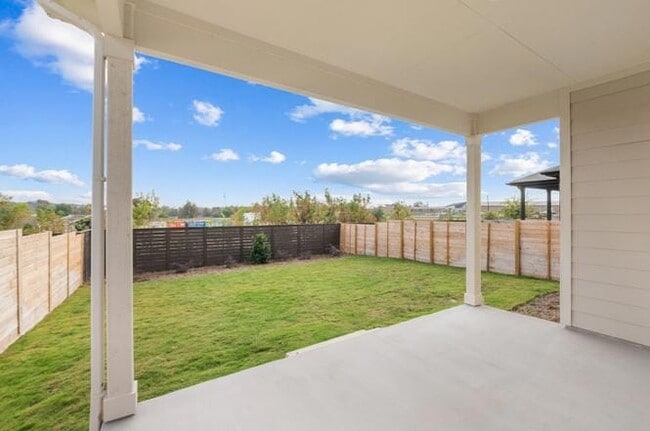 Building Photo - 140 Inlet Ln