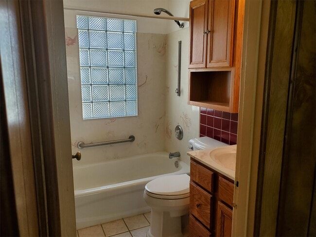 Building Photo - 3503 St Sebastian Ln