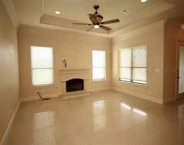Building Photo - 7 Stonebrook Ct