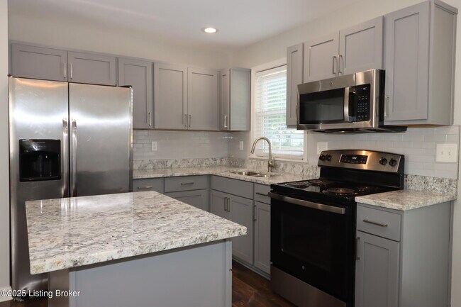Building Photo - 3805 Stigwood Ct