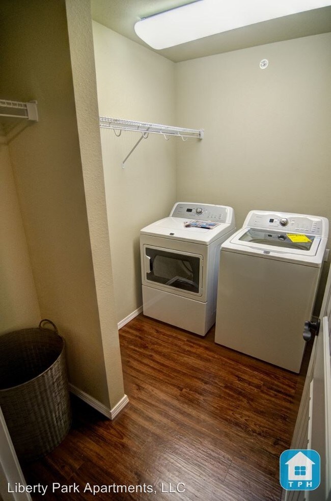 Building Photo - 116 Liberty Pkwy