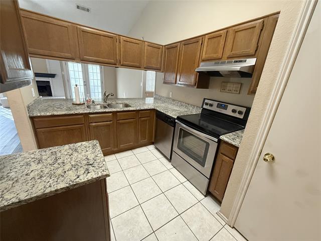 Building Photo - 6628 Fair Oaks Dr