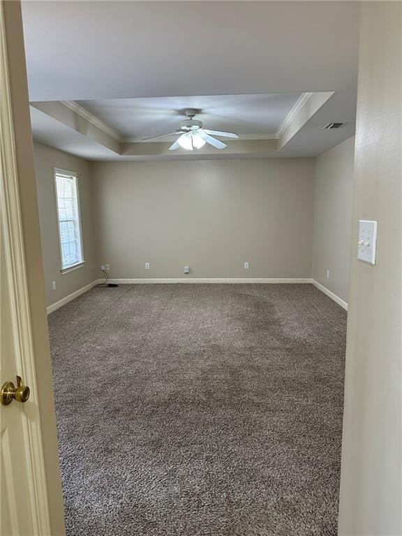 Building Photo - 231 Lakeview Dr