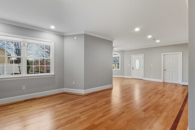 Building Photo - 1327 Liberty St