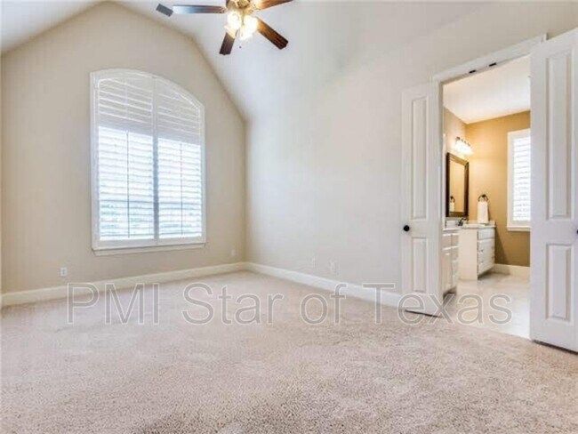 Building Photo - 7509 Rockyford Dr