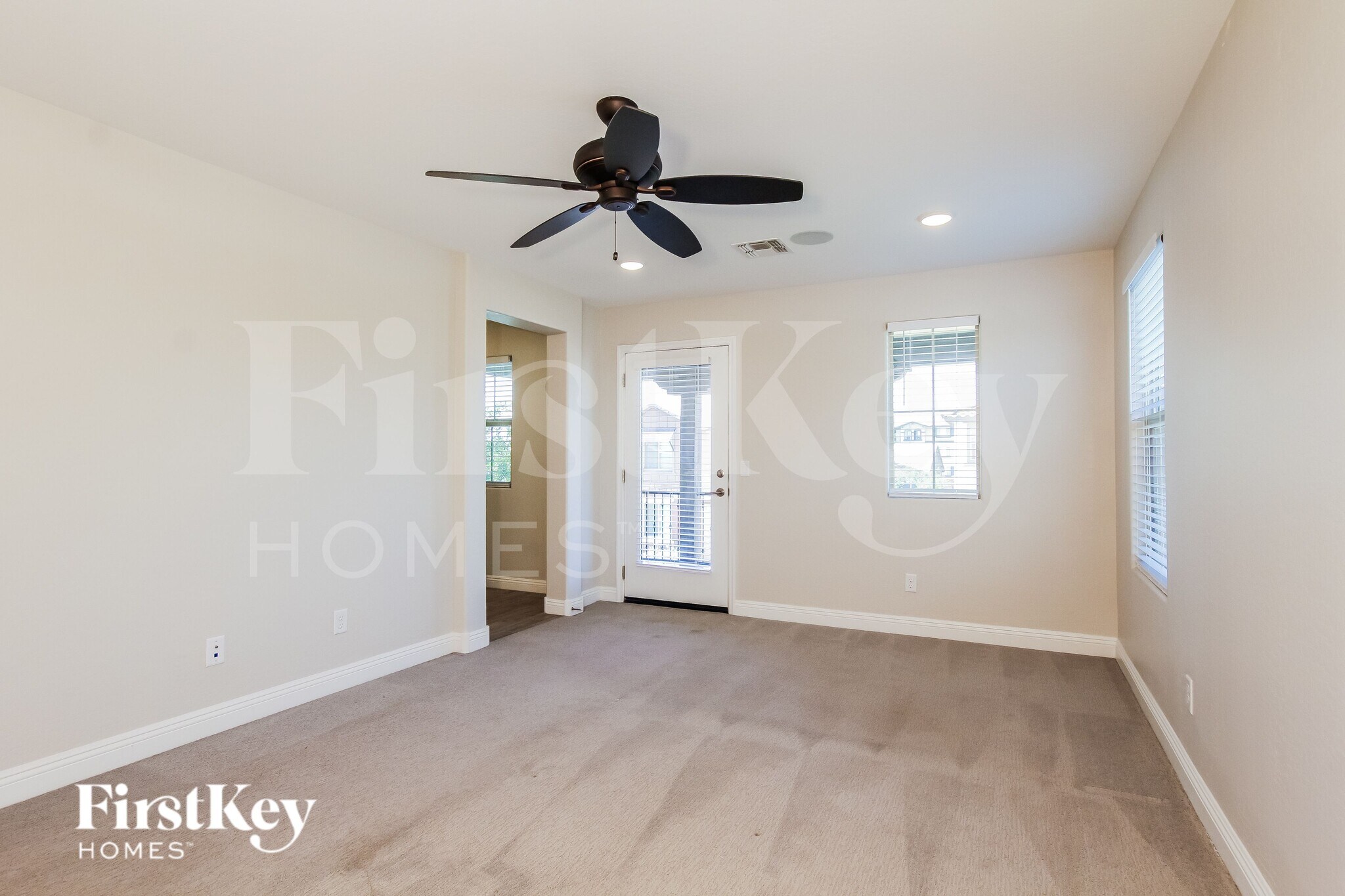 Building Photo - 1023 S 151st Ln