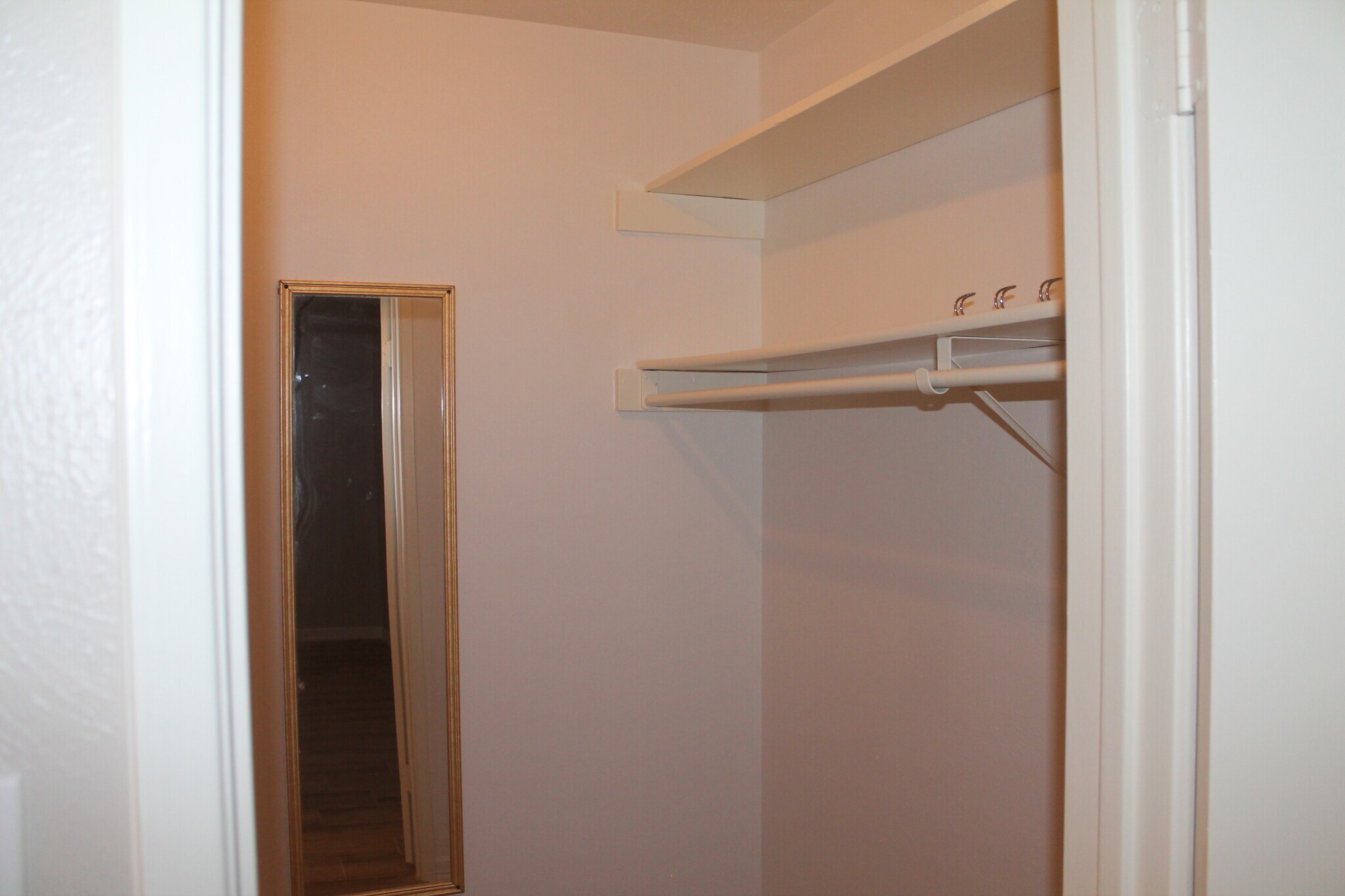 Building Photo - 4208 Arbor Dr