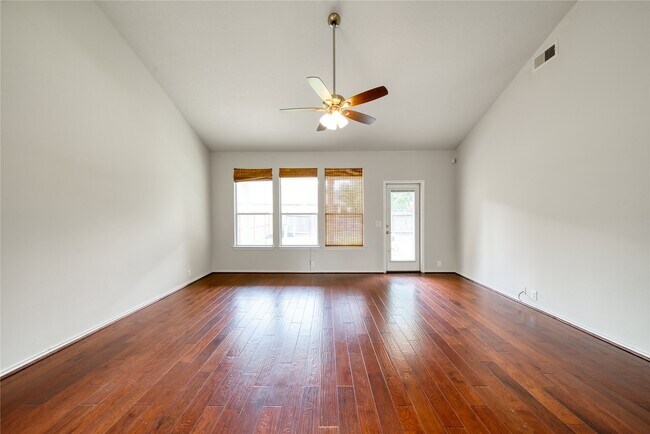 Building Photo - 6319 Burgess Heights Ln