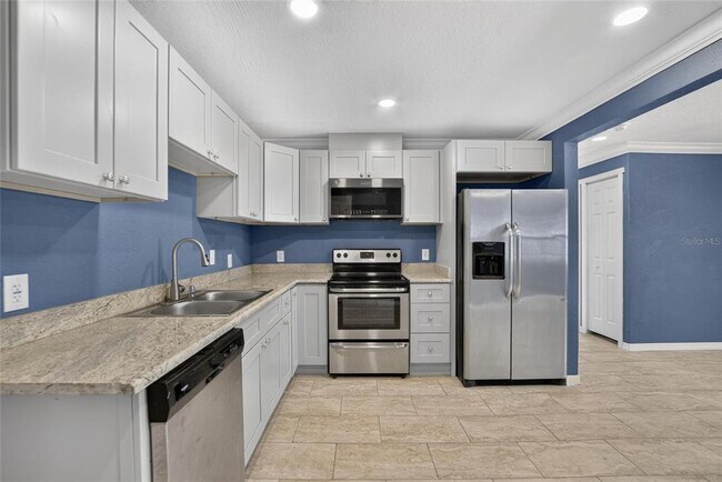 Building Photo - 1754 27th St S