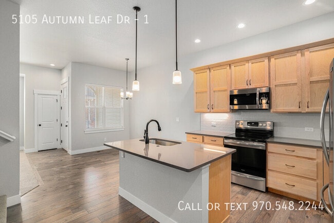 Building Photo - 5105 Autumn Leaf Dr