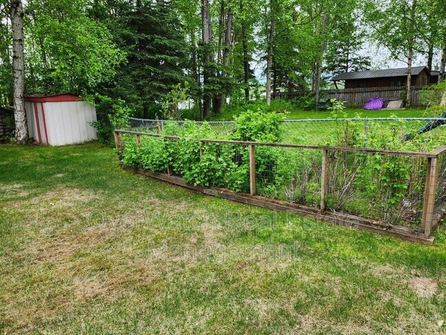 Building Photo - 3890 Caravelle Dr