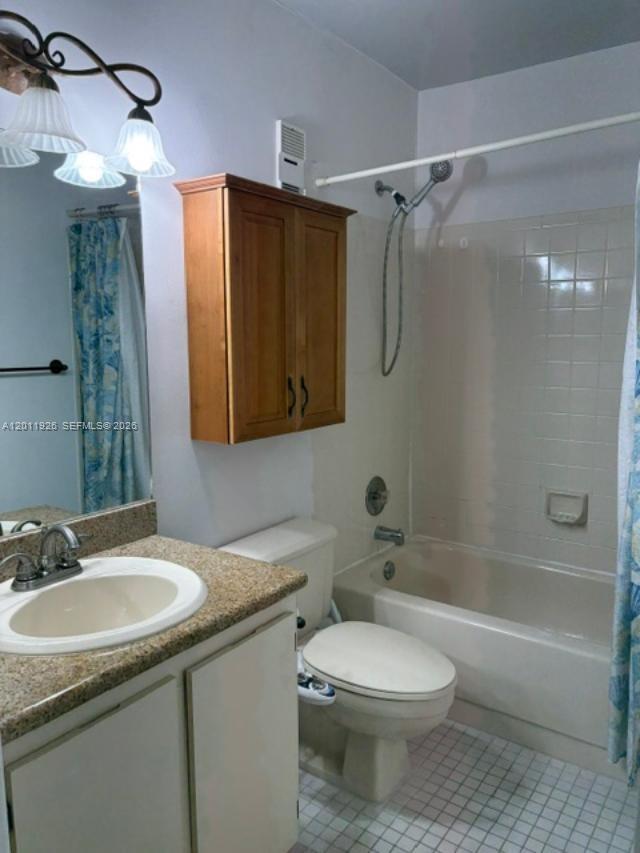 Building Photo - 667 Woodgate Ln