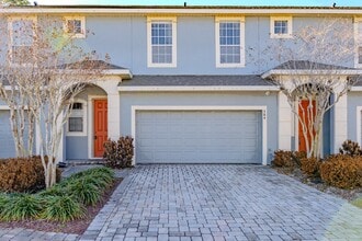 Building Photo - 304 Coral Beach Cir