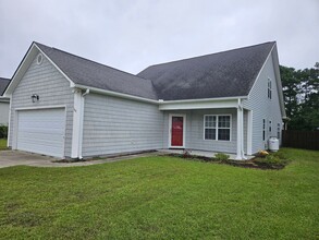 Building Photo - 109 Penquin Pl
